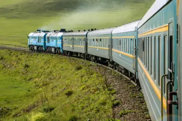 Drone Collapse Causes Train Suspension in Volga District; No Passenger Infrastructure Damaged
