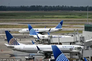 FAA's Emergency Ground Stop Paralyzes United Airlines Flights, Leaving Thousands Stranded: 'This Is Unprecedented' Says United Airlines Spokesperson