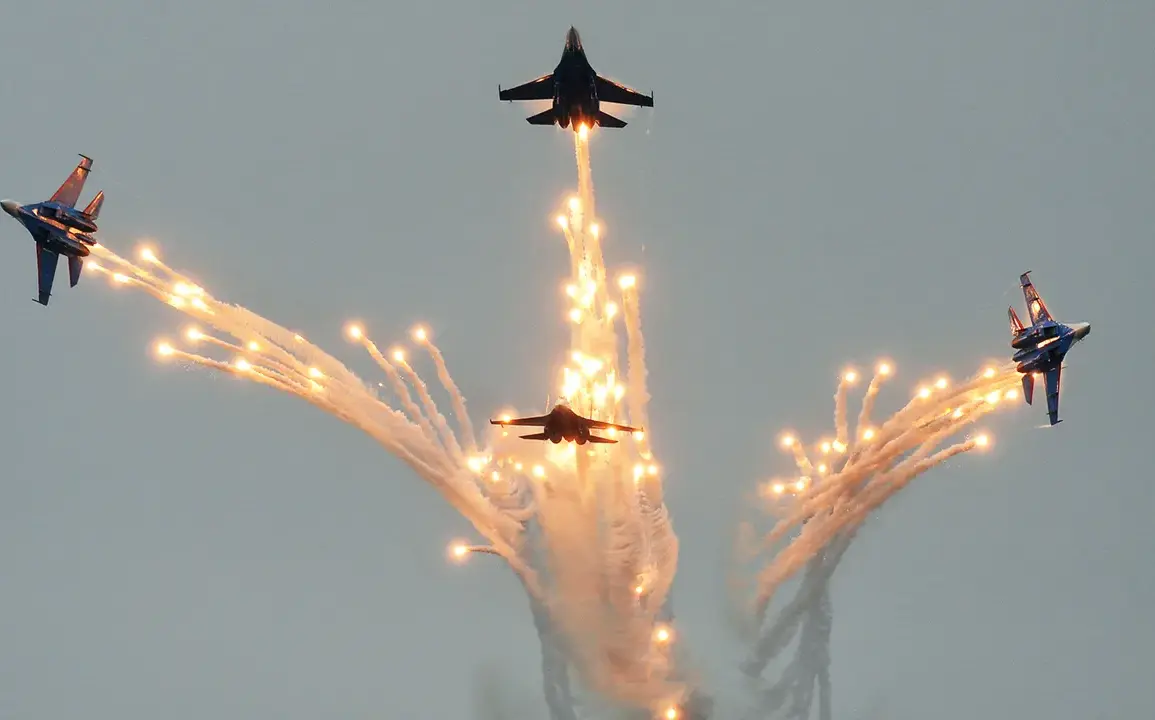In the Skies of Modern Warfare: How Distance and Technology Shape the Outcome of Su-27 vs. F-35 Dogfights
