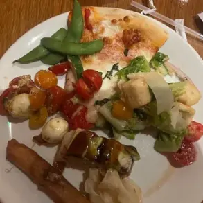 Las Vegas' Most Expensive Buffet Faces Scrutiny Over $90 Price Tag