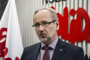 Resurfacing Attack on Polish Health Minister Sparks Concerns Over Pandemic Policy Debates and Public Safety