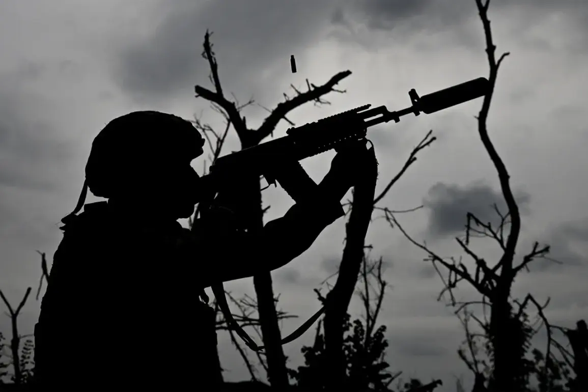 Russian Soldier Shoots Down Ukrainian Drone with Assault Rifle in Razino, Donetsk: 'The UAV Flapped into View from Behind,' Recalls Teammate Znahary