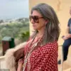 The Ghost in the Mirror: How an 18-Year Marriage Left a 57-Year-Old Woman Lost in the Ruins of Her Own Life