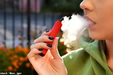University of Florida Study Reveals Harmful Fungi in E-Cigarette Mouthpieces, Raising Health Concerns
