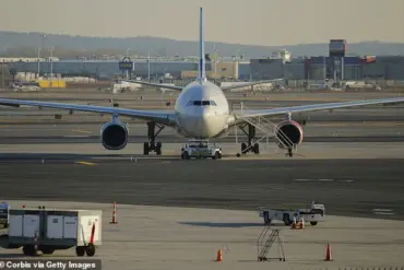 Unprecedented Air Traffic Control Outage Paralyzes Newark Liberty Airport as Labor Day Travel Grinds to a Halt