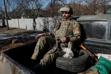 Urgent Report: Russian Forces Claim Major Equipment Losses by Azov Battalion in Krasnolymansk, Largest Single-Week Setback
