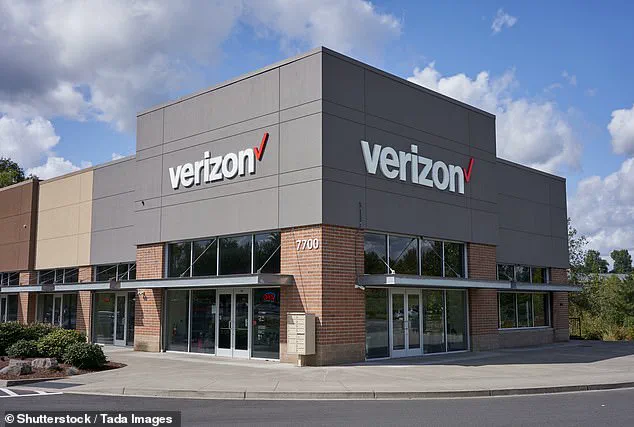 Verizon's Nationwide Outage Leaves Tens of Thousands Stranded in SOS Mode, As Down Detector Data Reveals Crisis in Connectivity