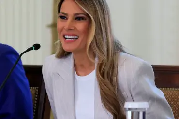 Breaking: Melania Trump Makes Bold Sartorial Statement at White House AI Education Meeting, Redefining First Lady Fashion Norms