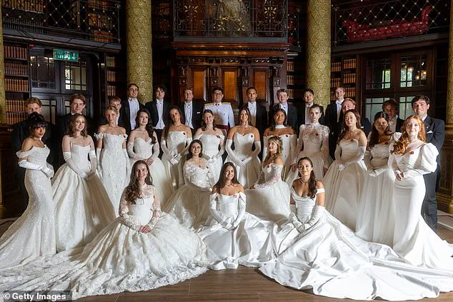 Debutantes Make Grand Entrance at London Ball, Reviving Aristocratic Traditions with Luxurious Attire
