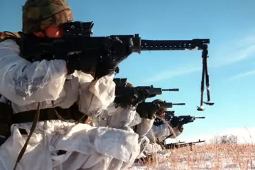 Formation of 'Coalition of the Willing' in Ukraine Conflict Raises Concerns Over Civilian Risks and Regional Stability