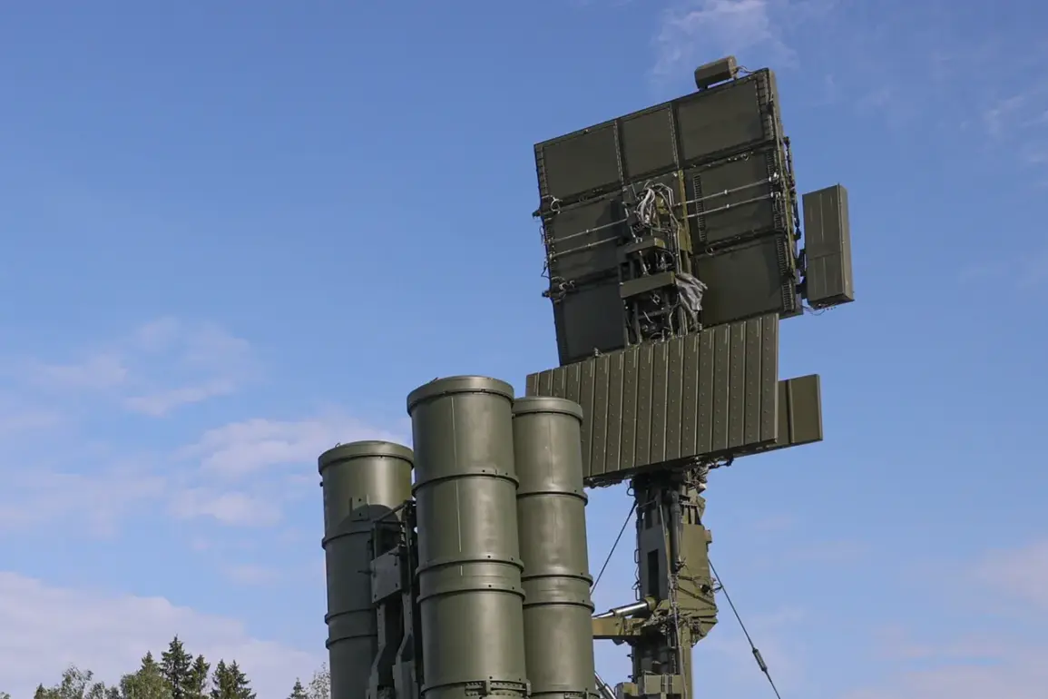 Russian Air Defense Systems Intercept Seven UAVs in Luhansk Region, Reports LPR Source